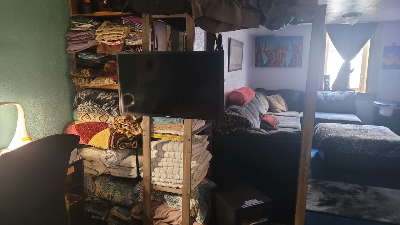 Photo of Livingroom in Englewood