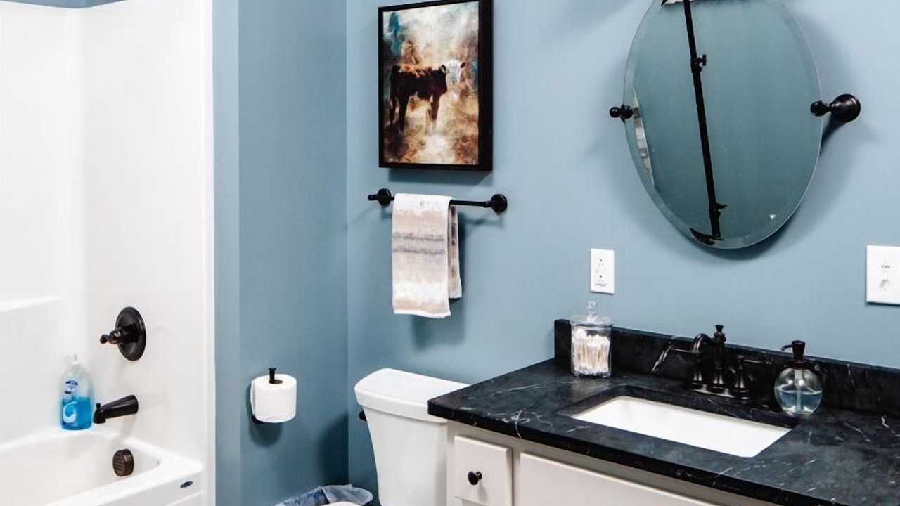 Photo of Bathroom in Carthage