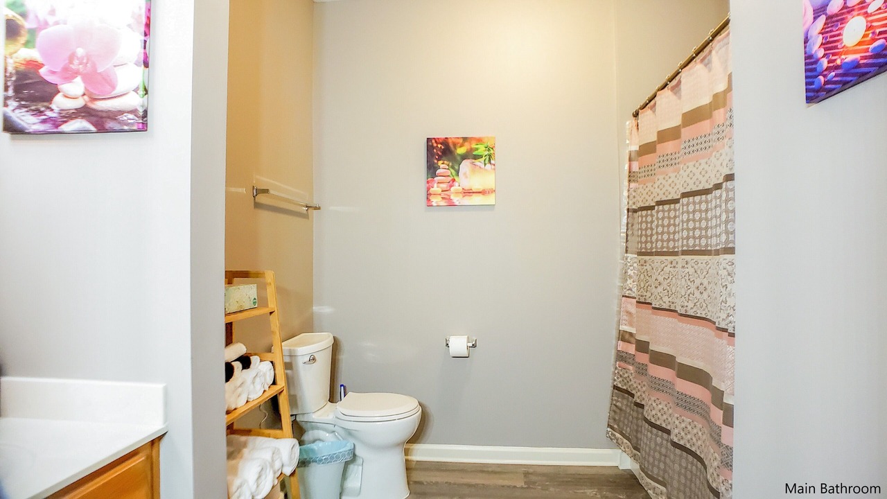 Photo of Bathroom in Uptown