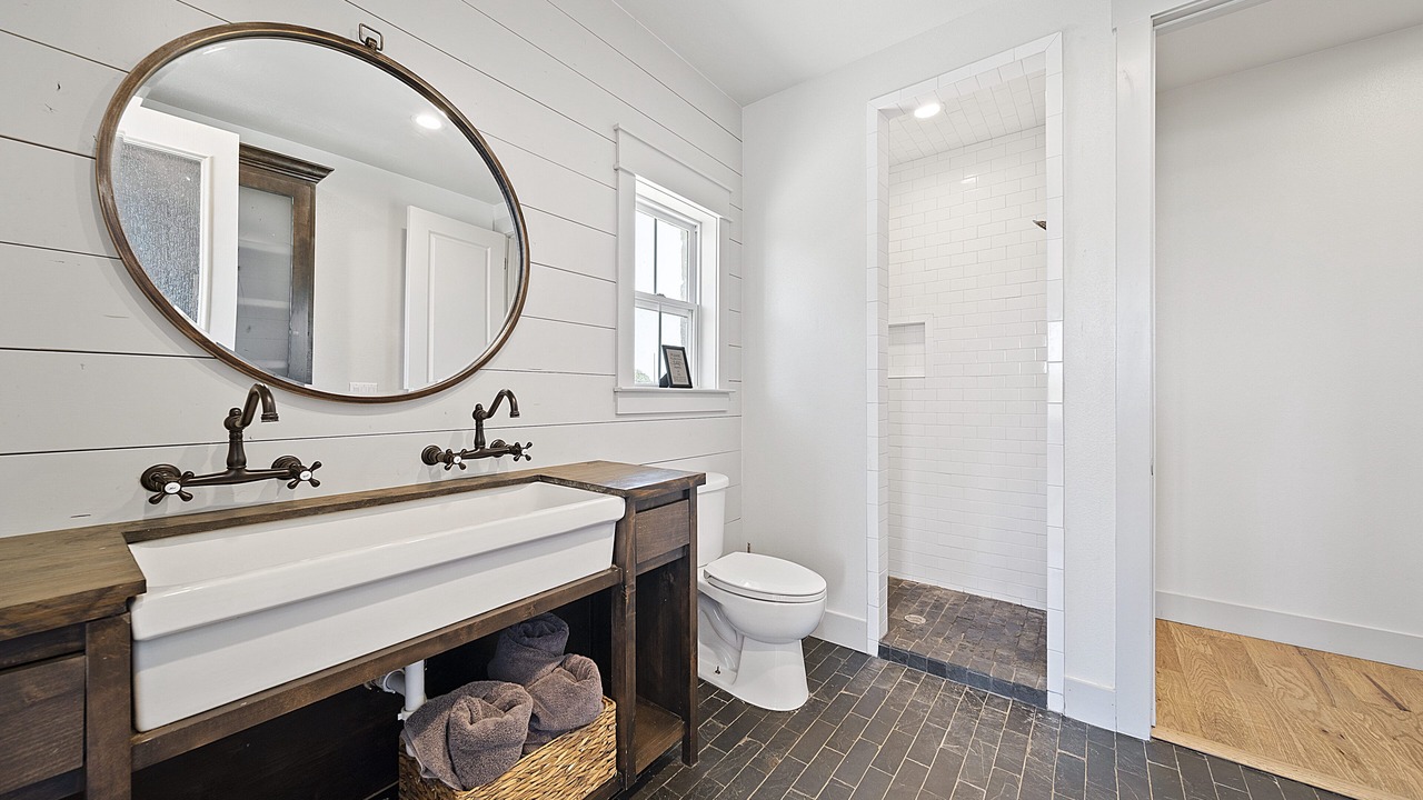 Photo of Bathroom in Palo Pinto County