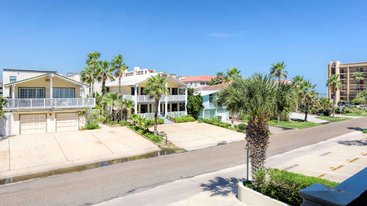 Photo of Patio Balcony in South Padre Island