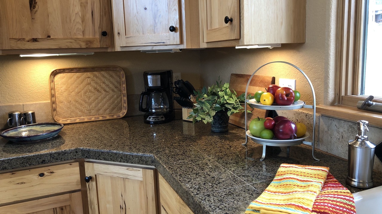 Photo of Kitchen in Evergreen Meadows