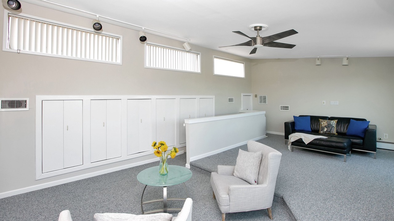 Photo of Livingroom in Lido Beach