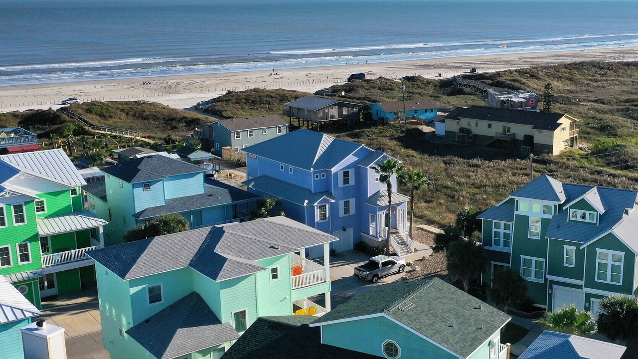 Photo of Others in Sand Point