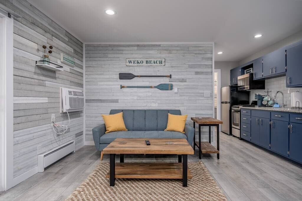 Photo of Livingroom in Bridgman