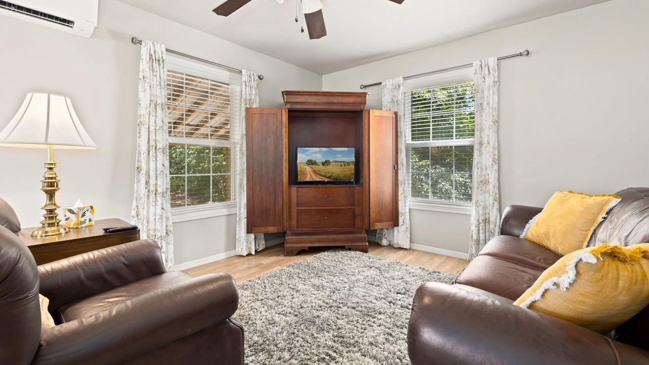 Photo of Livingroom in Fayetteville