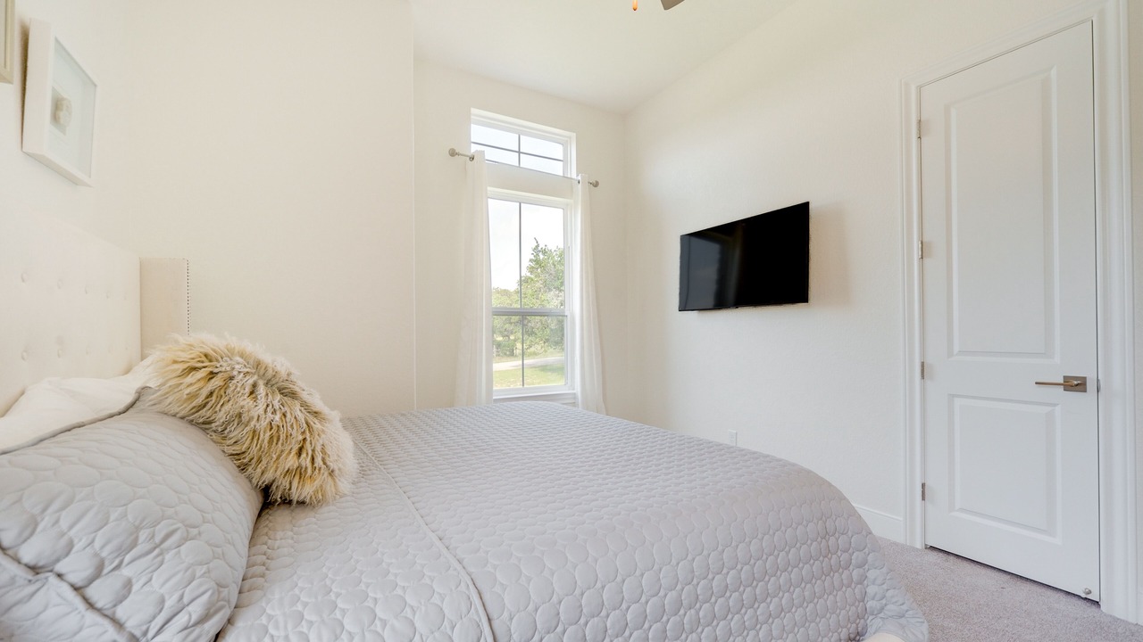 Photo of Bedroom in Spring Branch