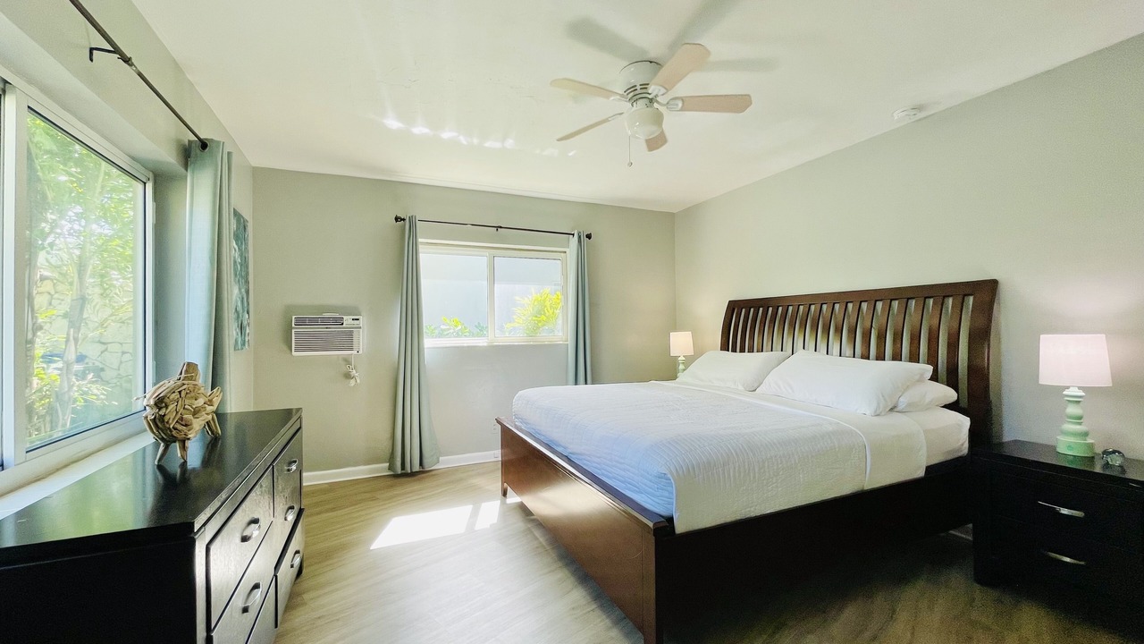Photo of Bedroom in Dolphin Isles