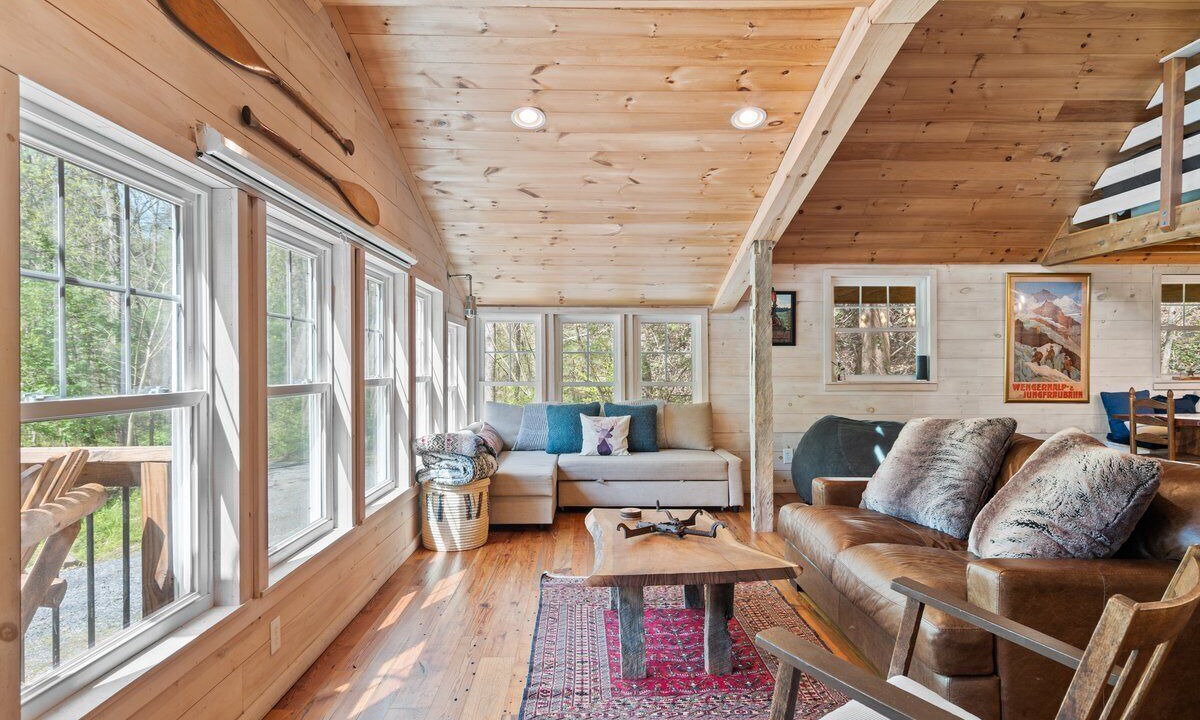 Photo of Livingroom in Elkton