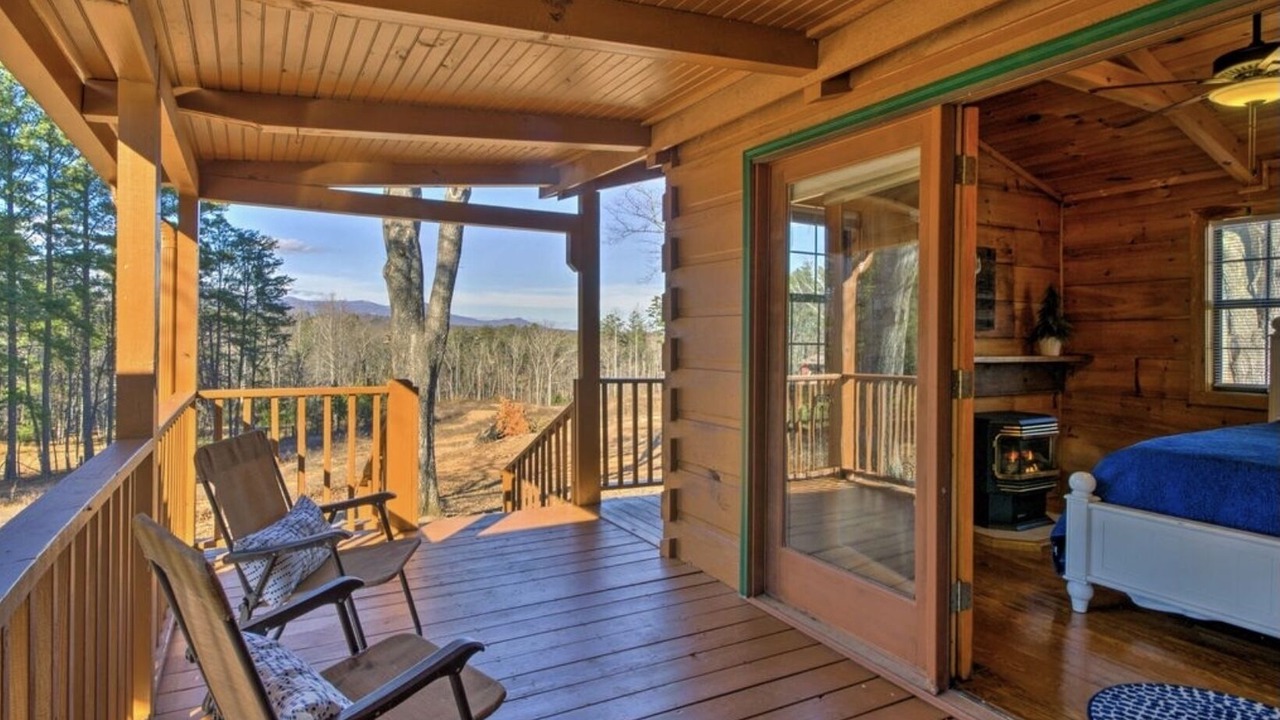Photo of Outdoor in Landrum