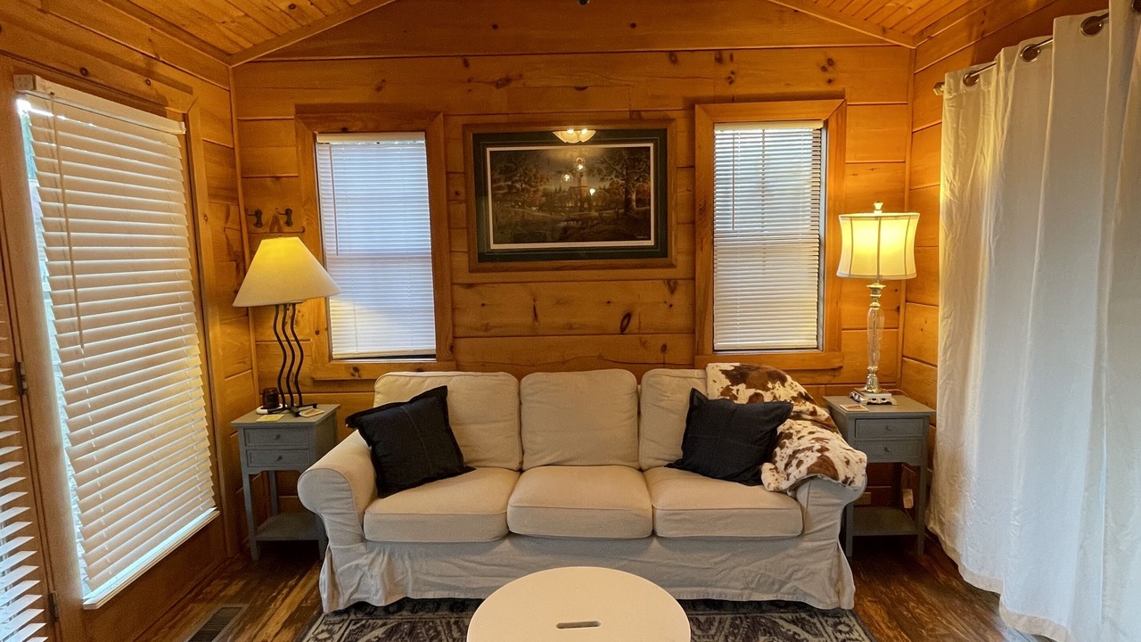 Photo of Bedroom in Landrum