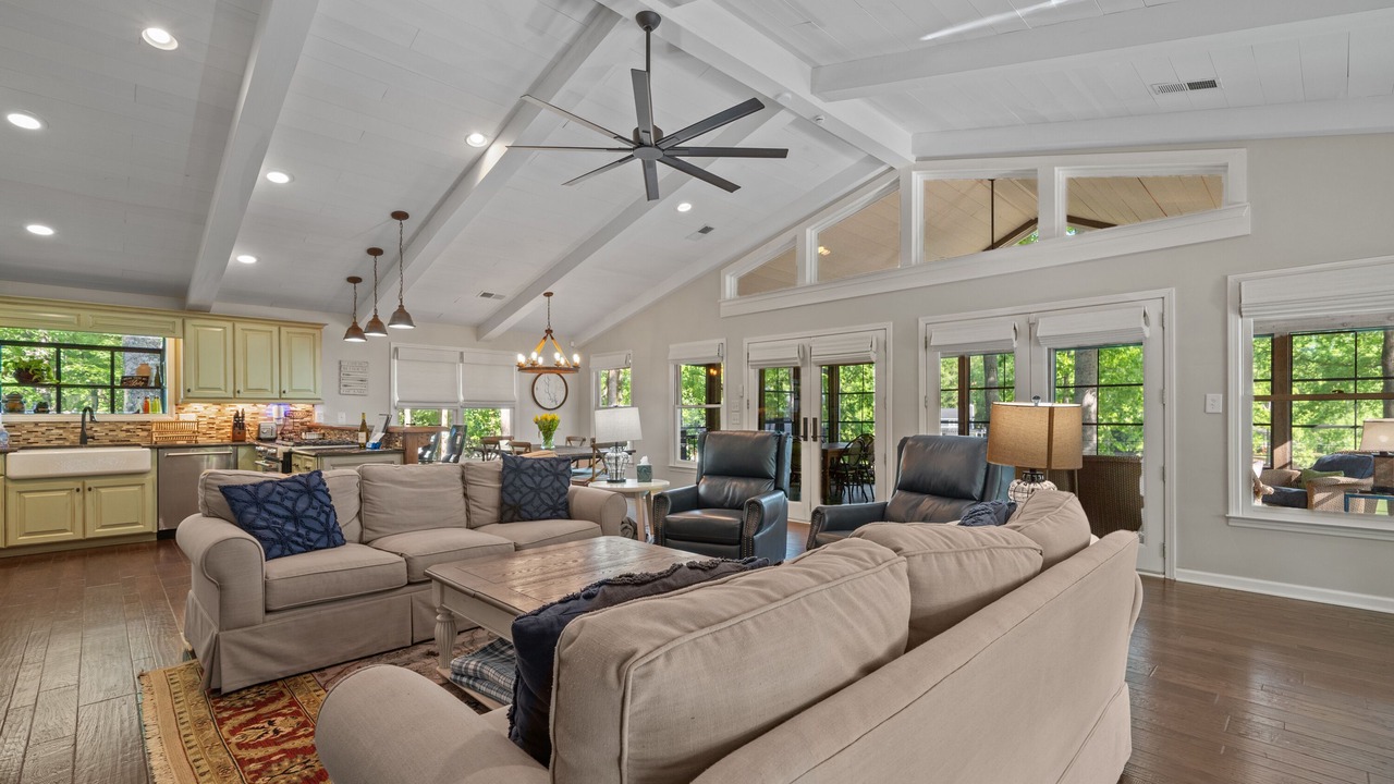Photo of Bedroom in Lake Oconee