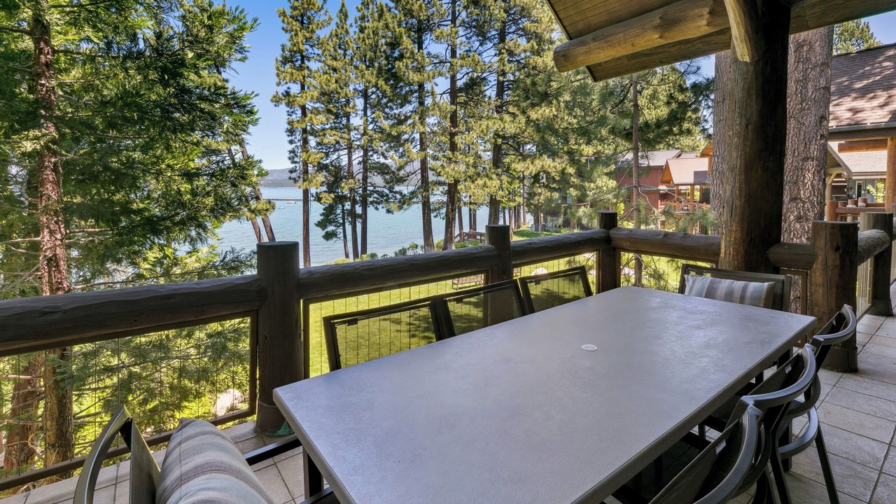 Photo of Patio Balcony in Sierra Shores