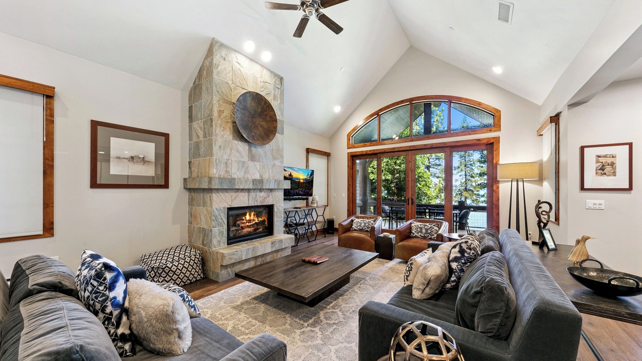 Photo of Livingroom in Sierra Shores