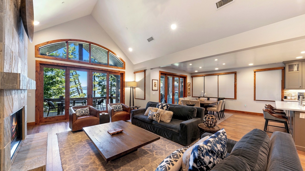 Photo of Livingroom in Sierra Shores