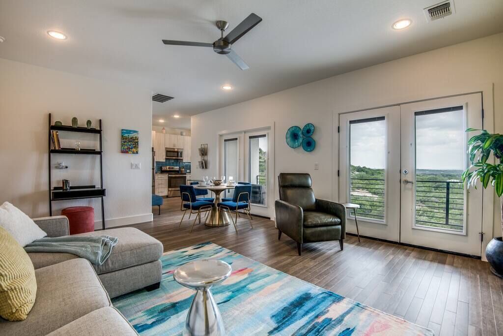 Photo of Bedroom in Canyon Lake