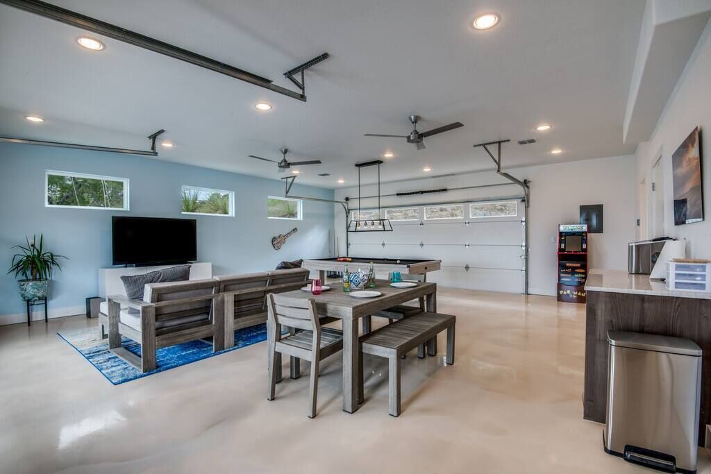 Photo of Bedroom in Canyon Lake