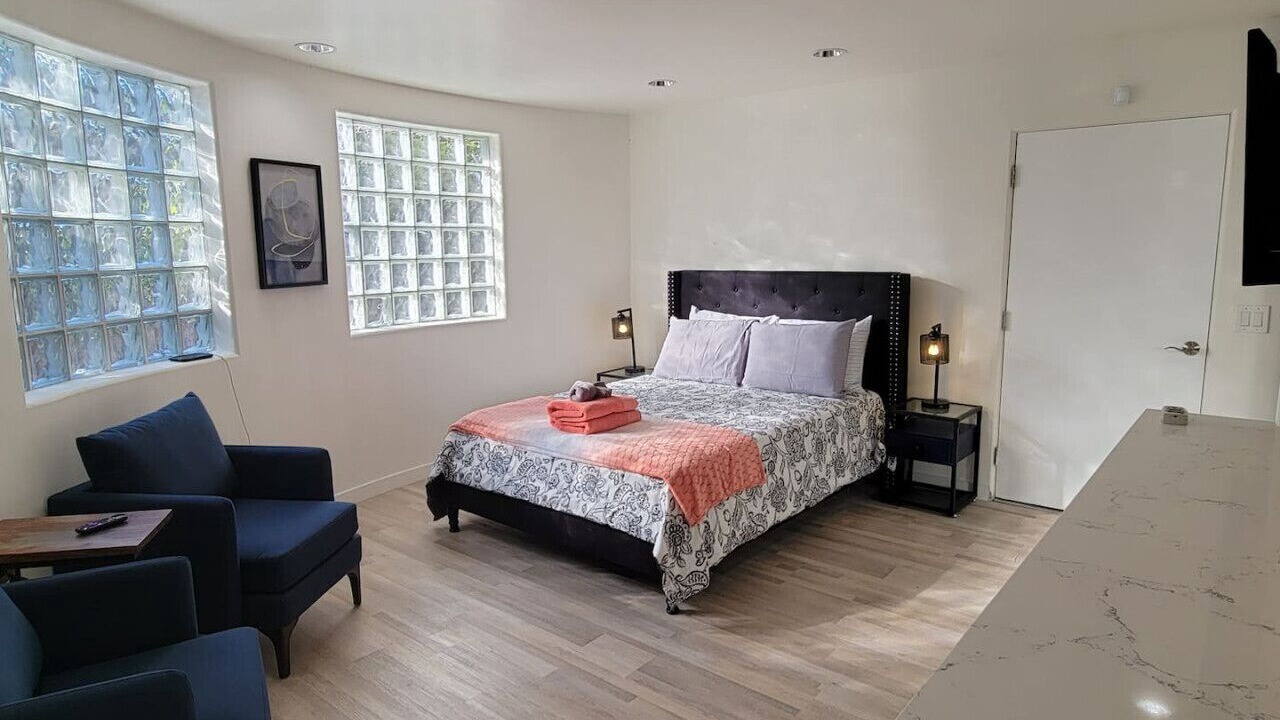 Photo of Bedroom in Marina Peninsula