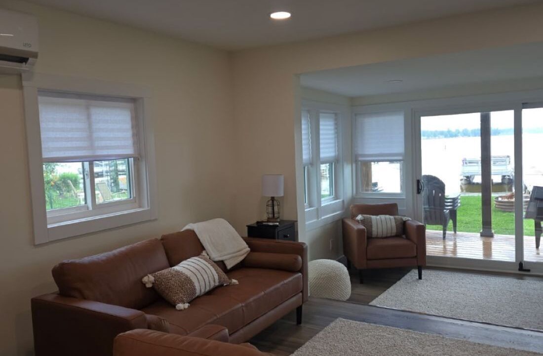Photo of Livingroom in Pinckney