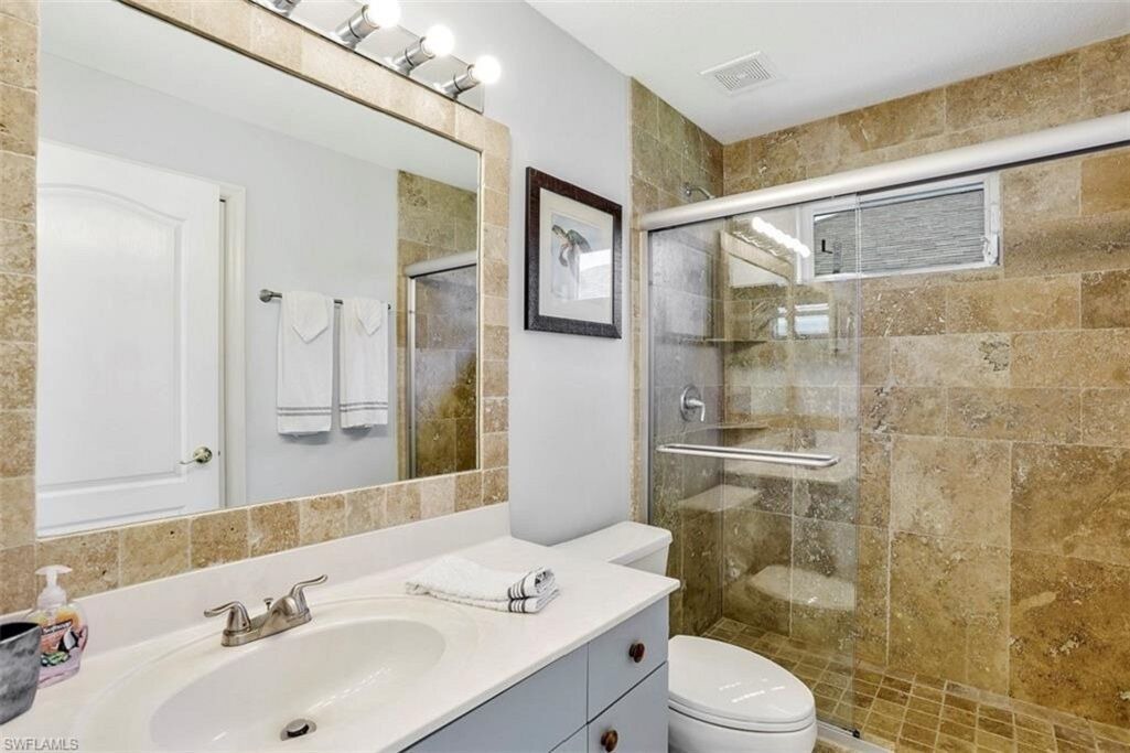 Photo of Bathroom in Central Naples