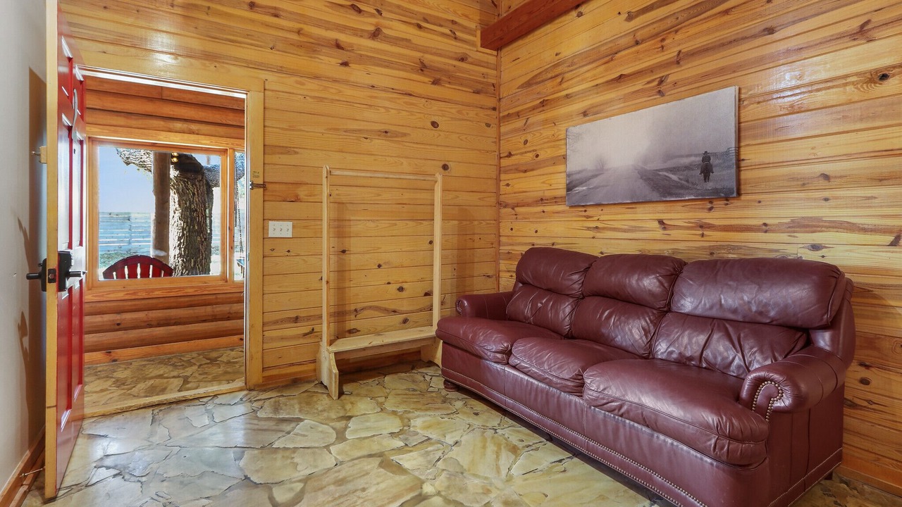 Photo of Bedroom in Wimberley
