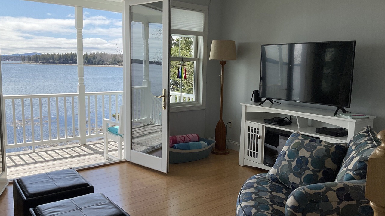 Photo of Livingroom in Hancock