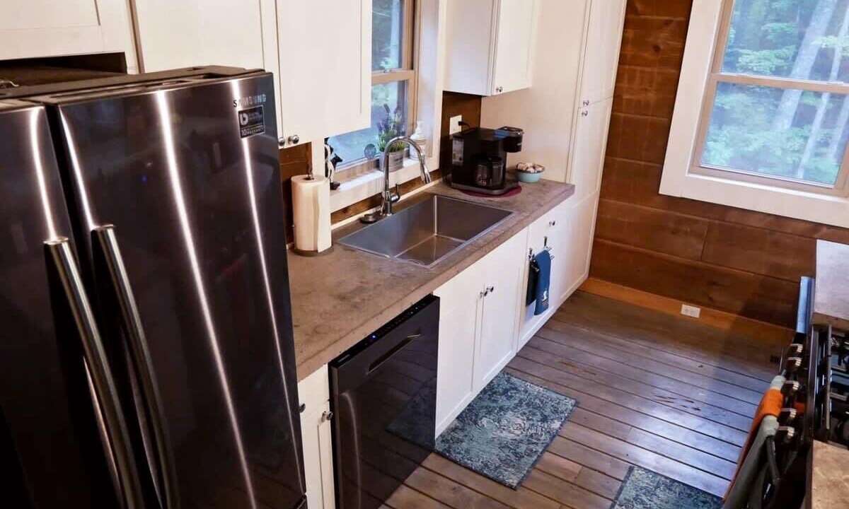 Photo of Kitchen in Lansing
