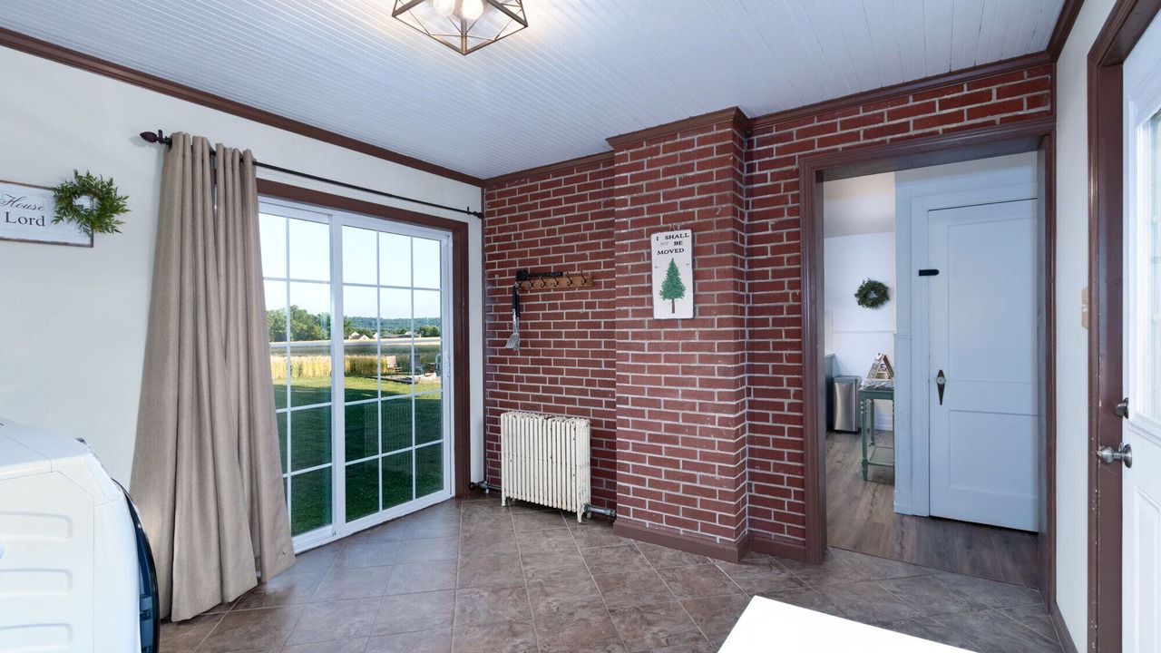 Photo of Bedroom in Reinholds