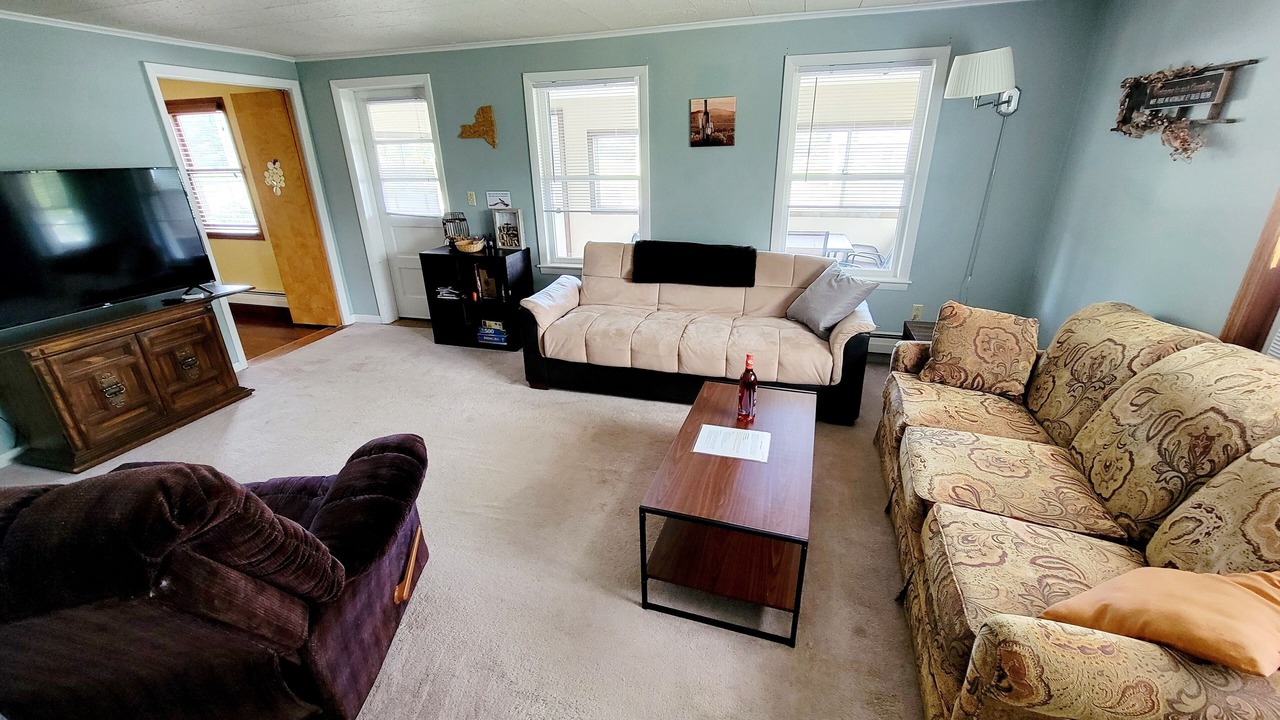 Photo of Livingroom in Trumansburg