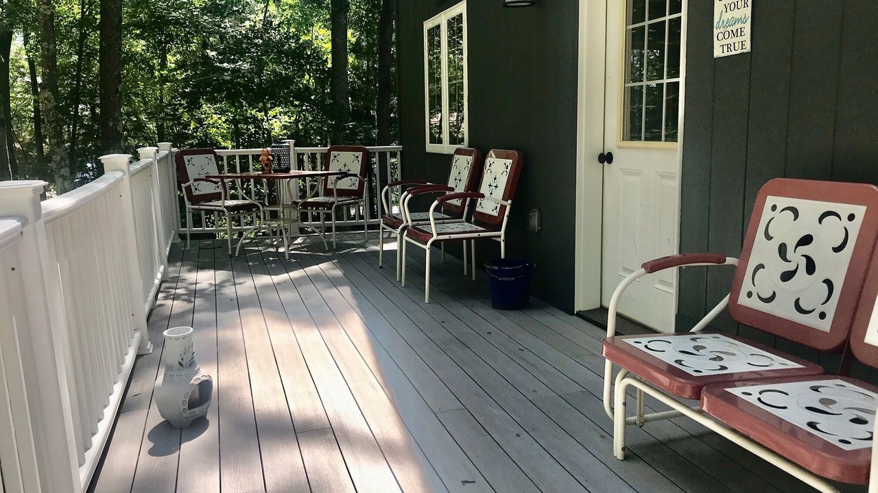 Photo of Patio Balcony in Eagle River