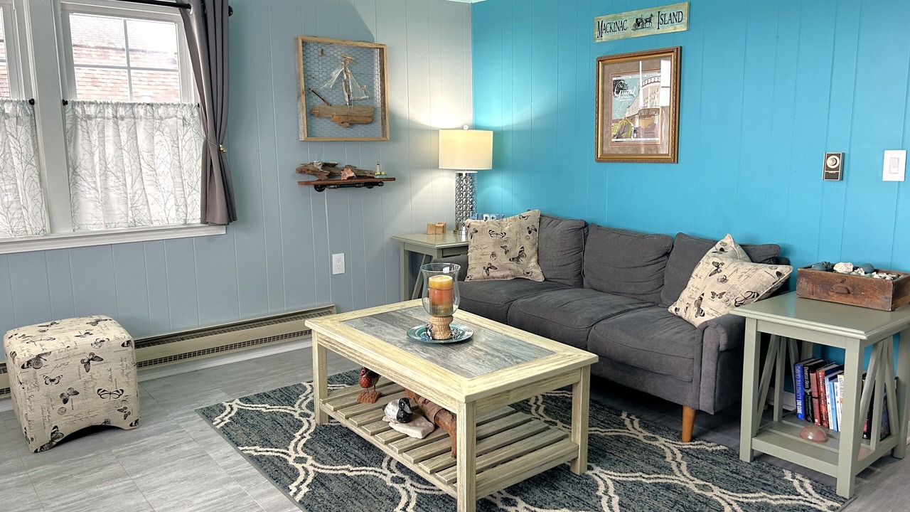 Photo of Livingroom in St Ignace