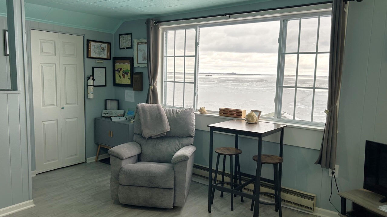 Photo of Livingroom in St Ignace
