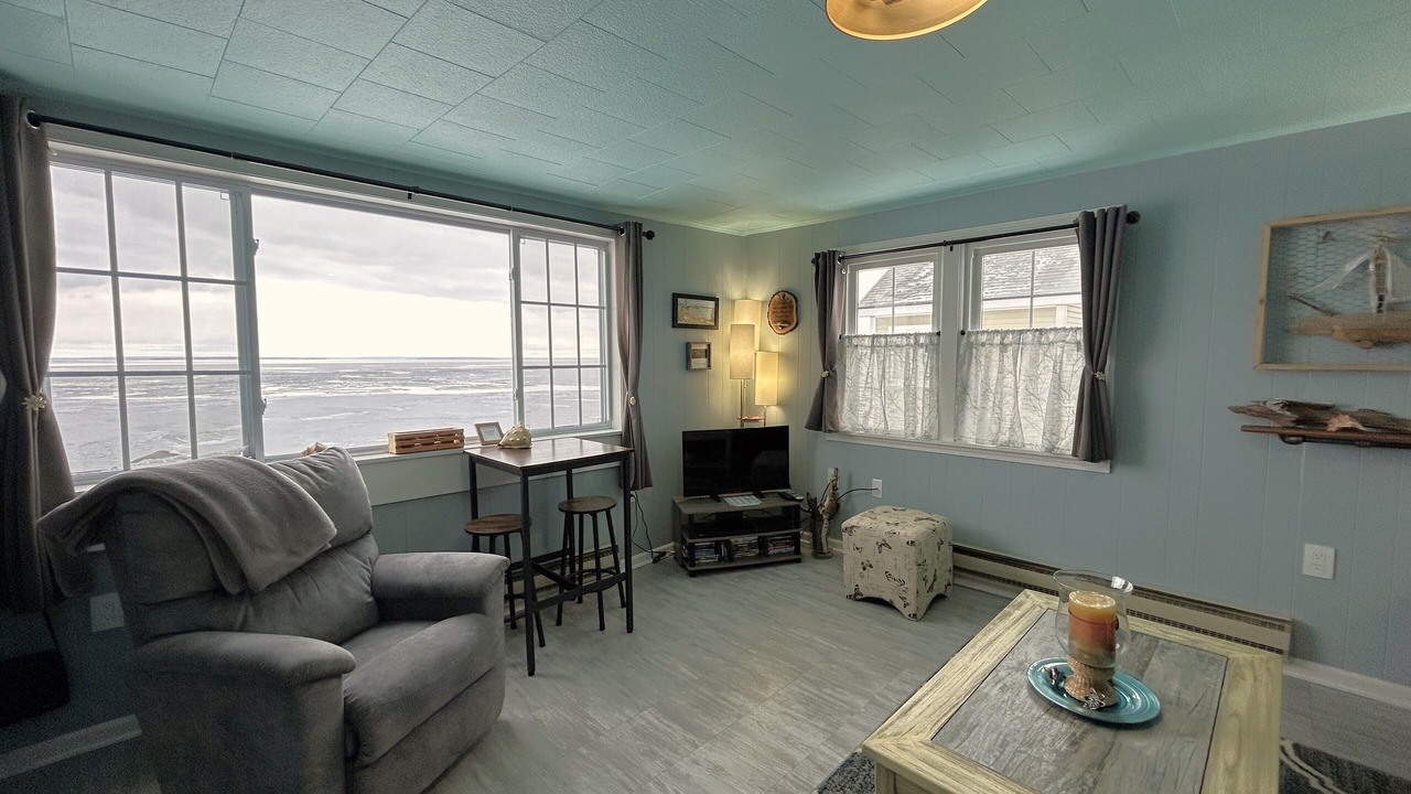 Photo of Livingroom in St Ignace