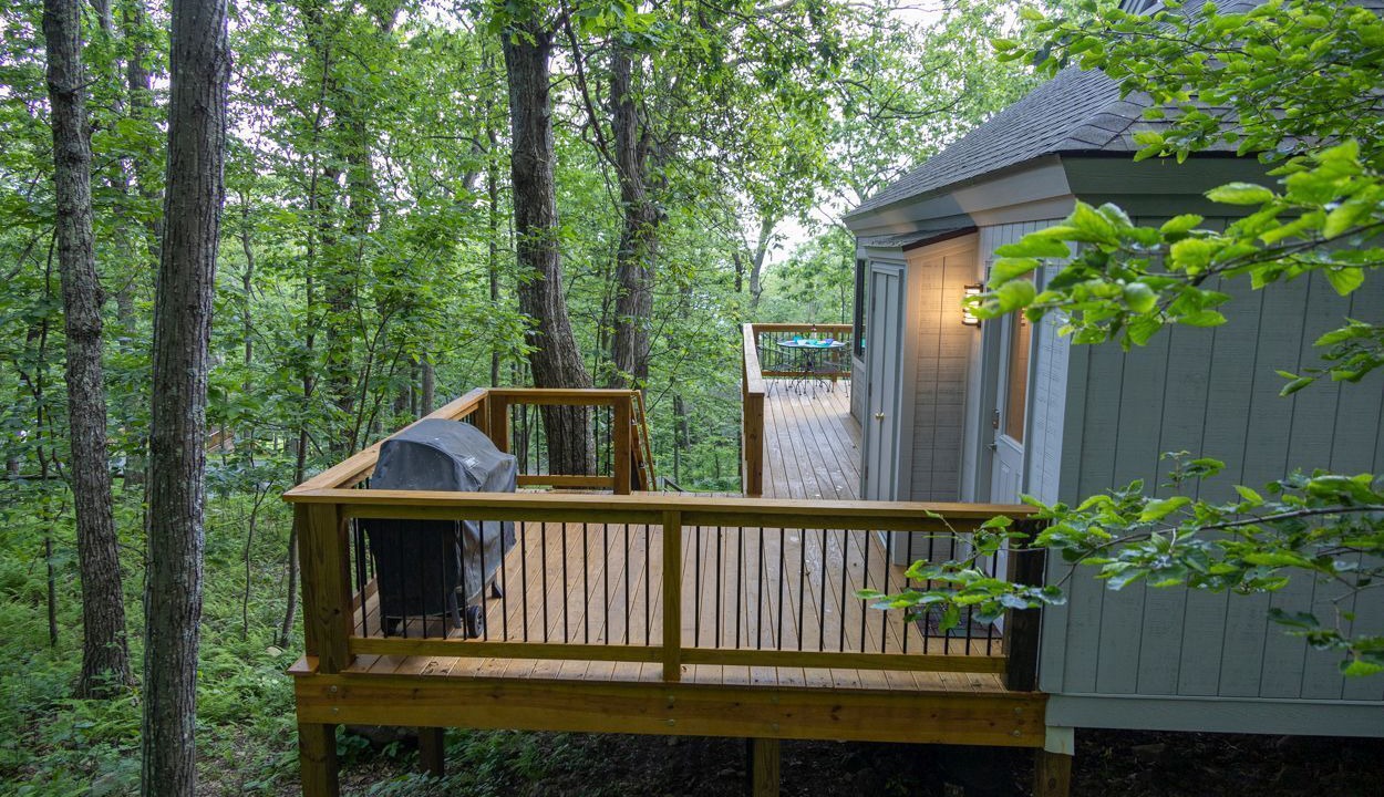 Photo of Patio Balcony in Wintergreen