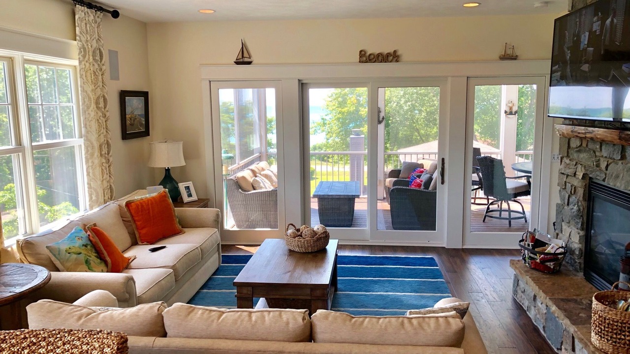Photo of Livingroom in Miami Park