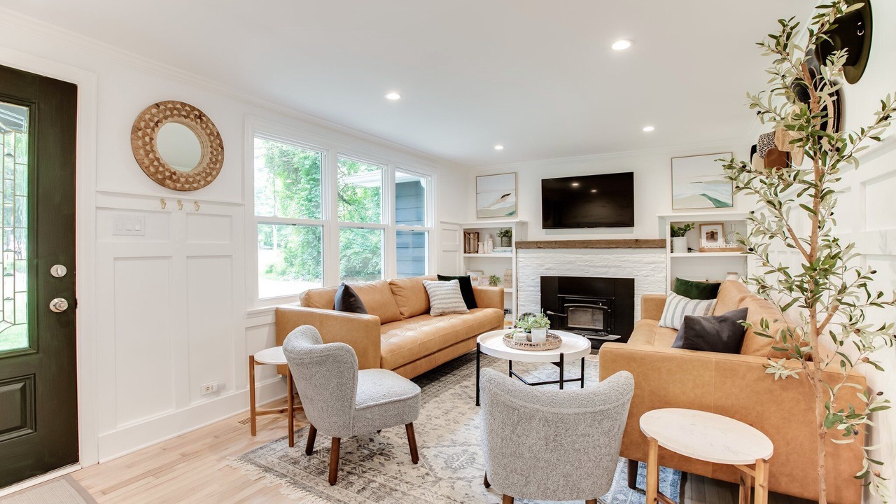 Photo of Livingroom in Sawyer