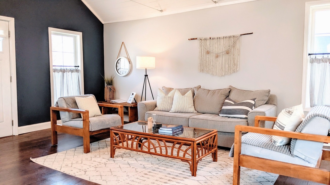 Photo of Livingroom in Three Oaks