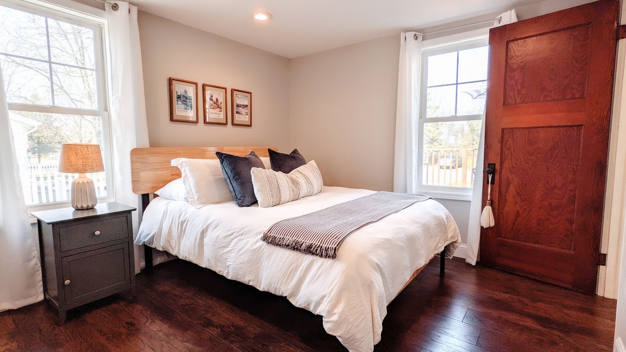 Photo of Bedroom in Three Oaks