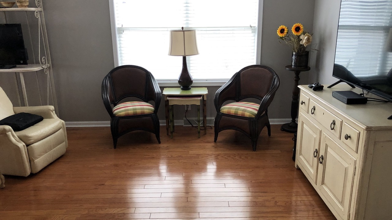 Photo of Livingroom in Cassopolis