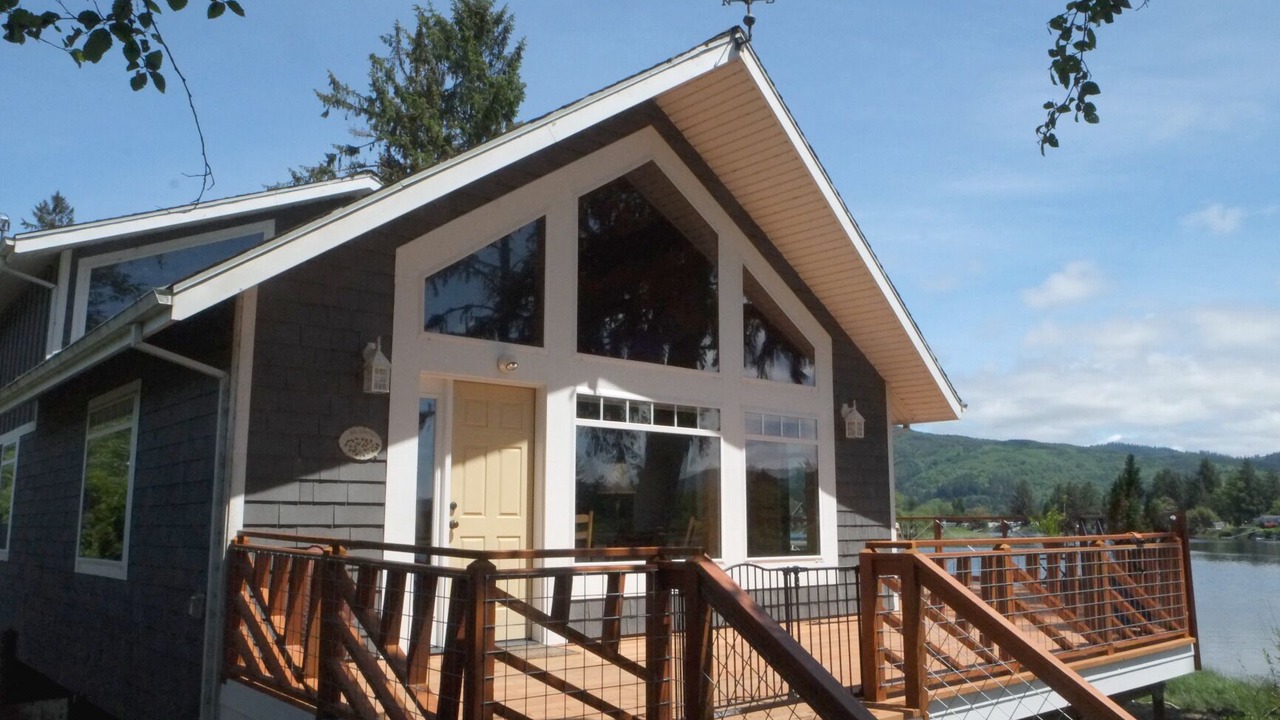 Photo of Others in Nehalem