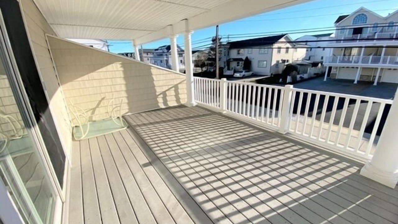 Photo of Patio Balcony in Townsend's Inlet
