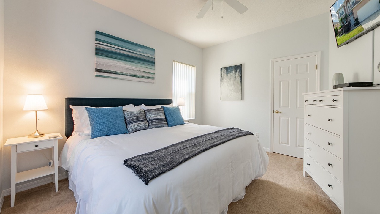 Photo of Bedroom in Tuscan Ridge