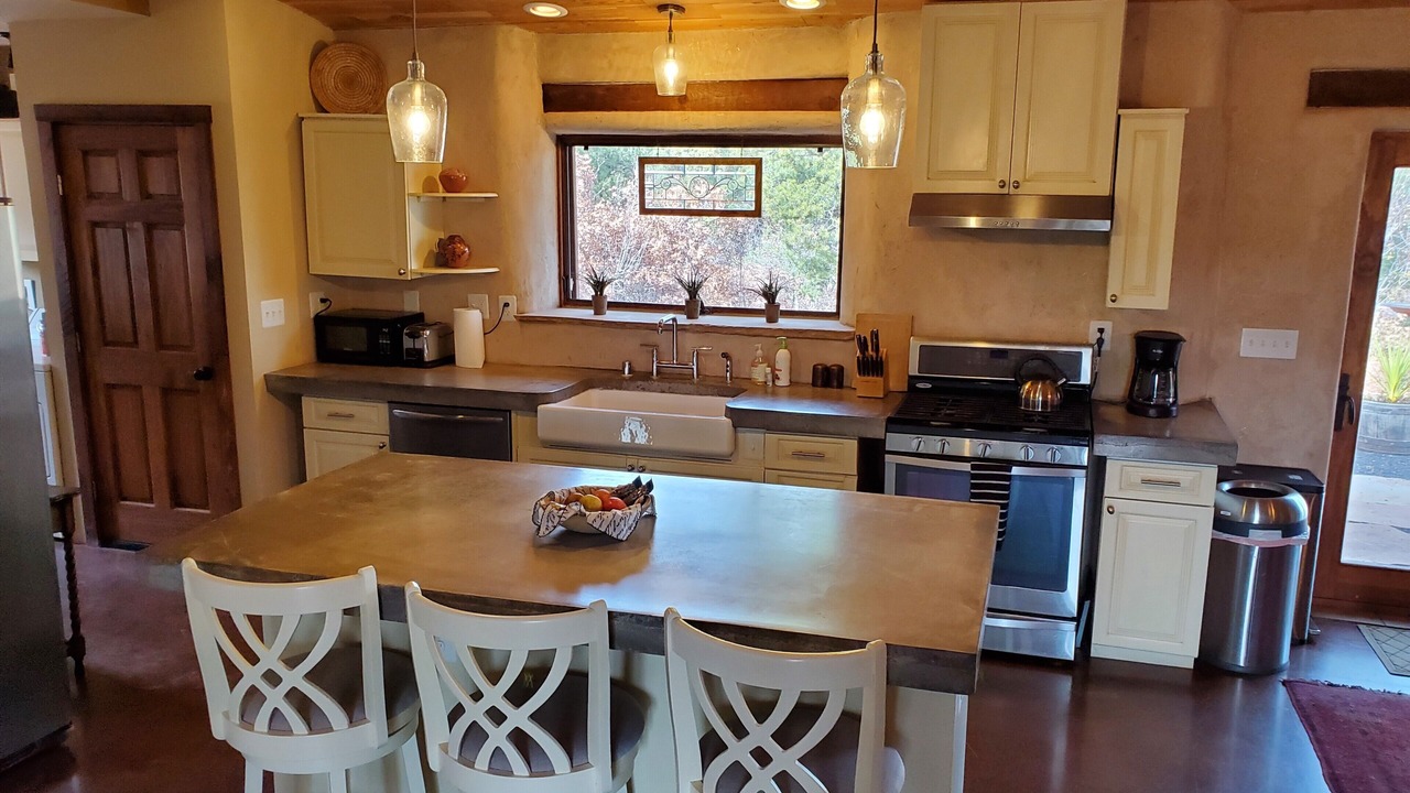Photo of Kitchen in Canoncito
