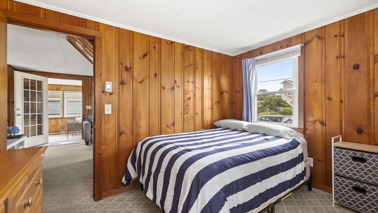 Photo of Bedroom in Eastward Look