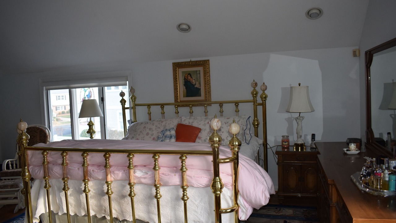Photo of Bedroom in Gardens