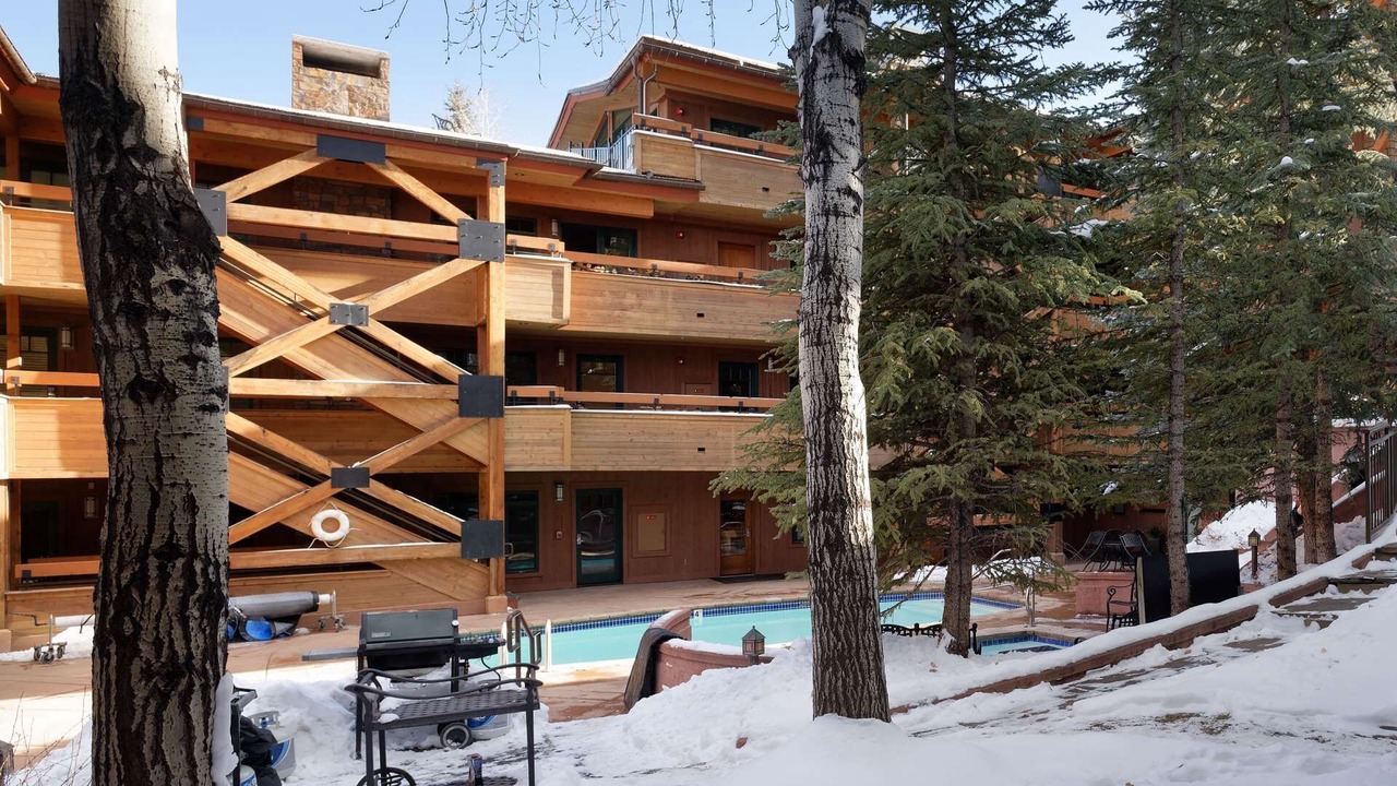 Photo of Others in Aspen