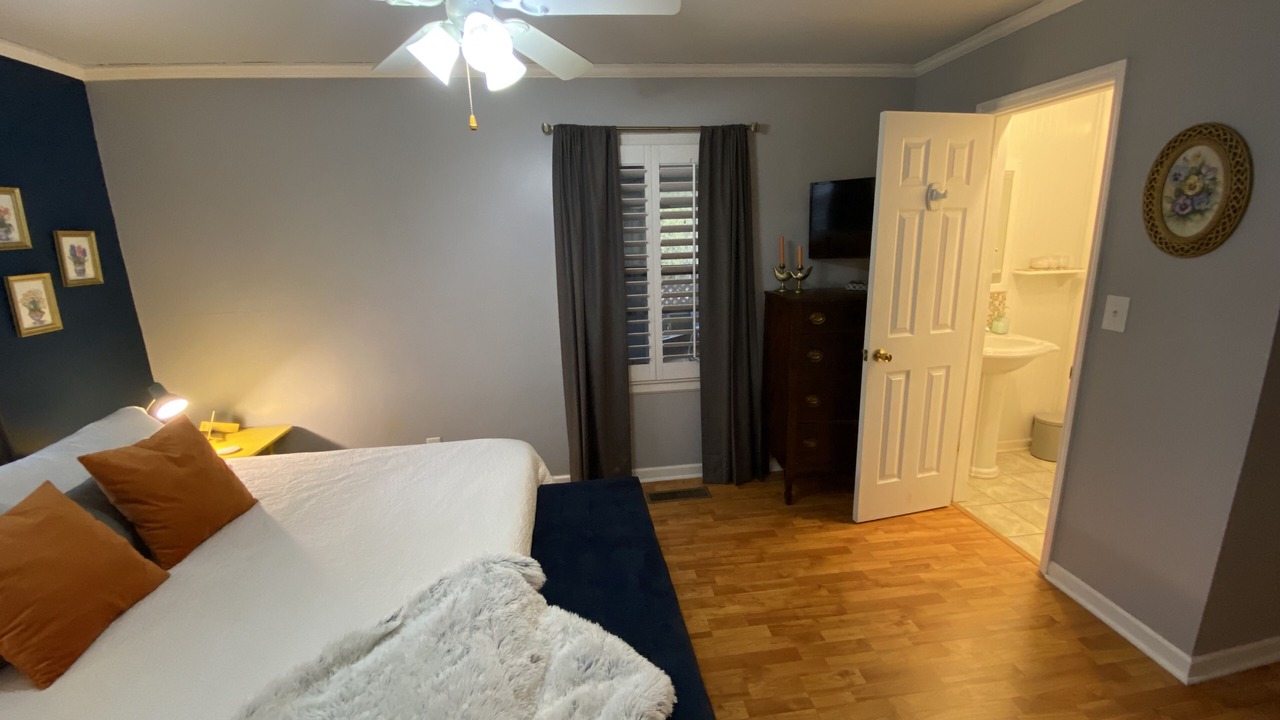 Photo of Bedroom in Murfreesboro