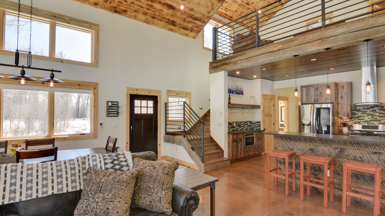 Photo of Livingroom in Gunnison
