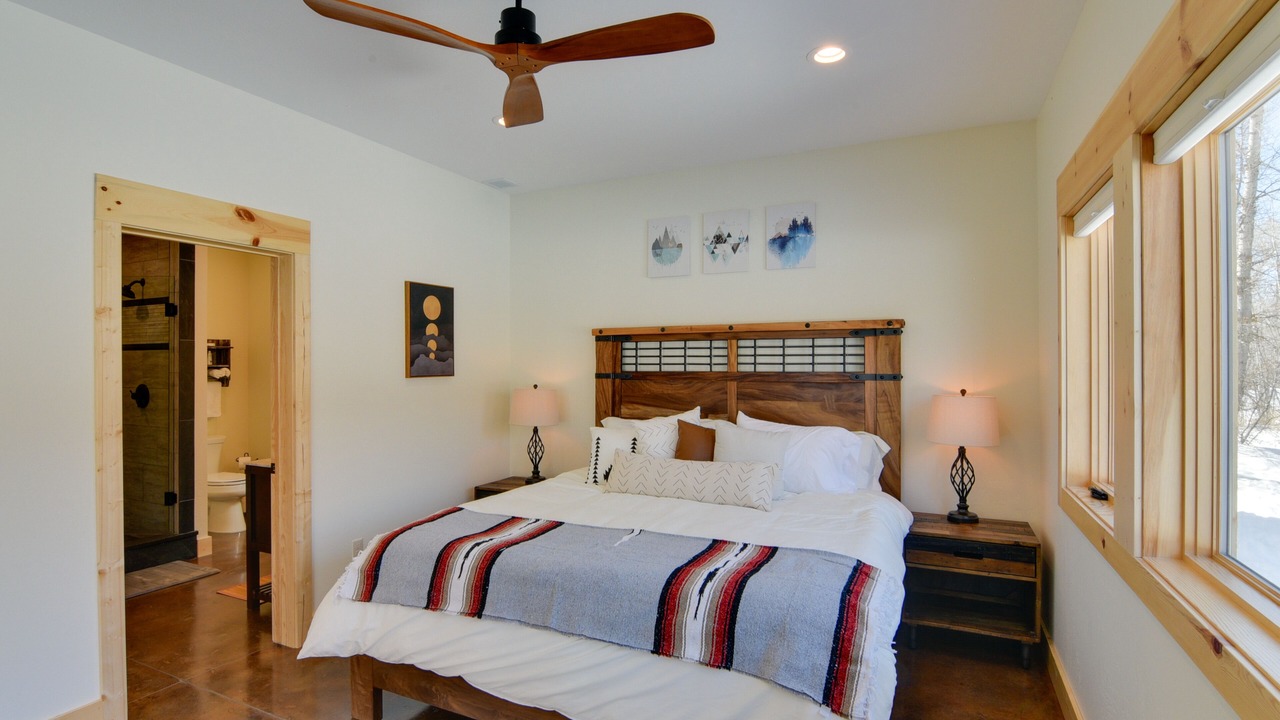 Photo of Bedroom in Gunnison