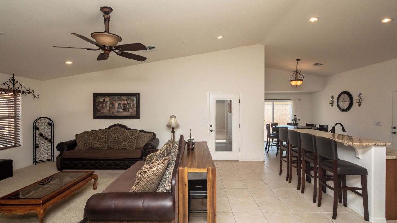 Photo of Livingroom in Sunridge Estates